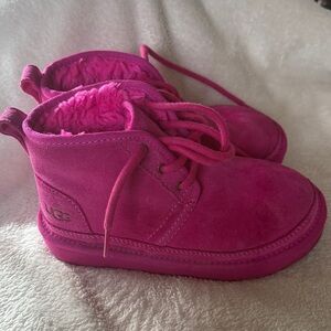 UGG Girls Pink Neumel Boot size1